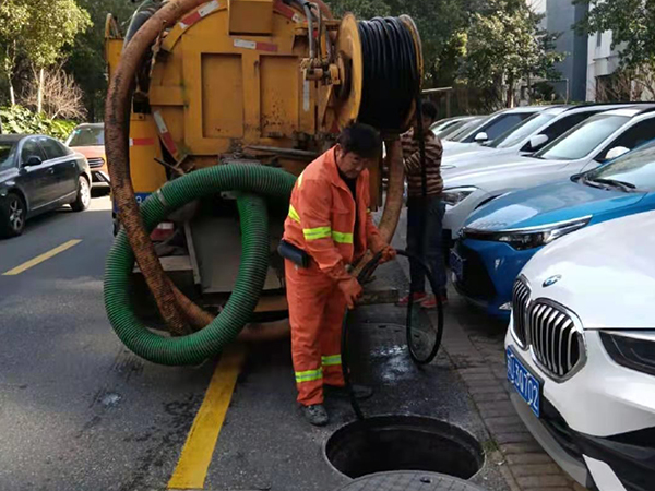 临高排污管道清淤